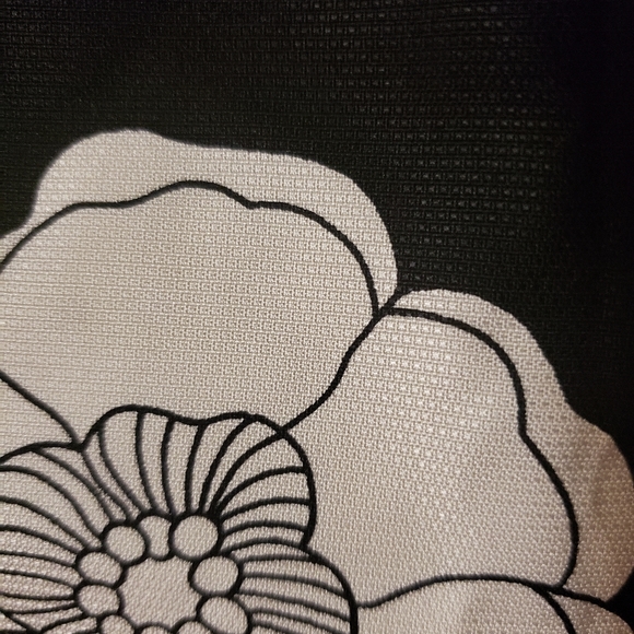 Skirt - Picture 3 of 5